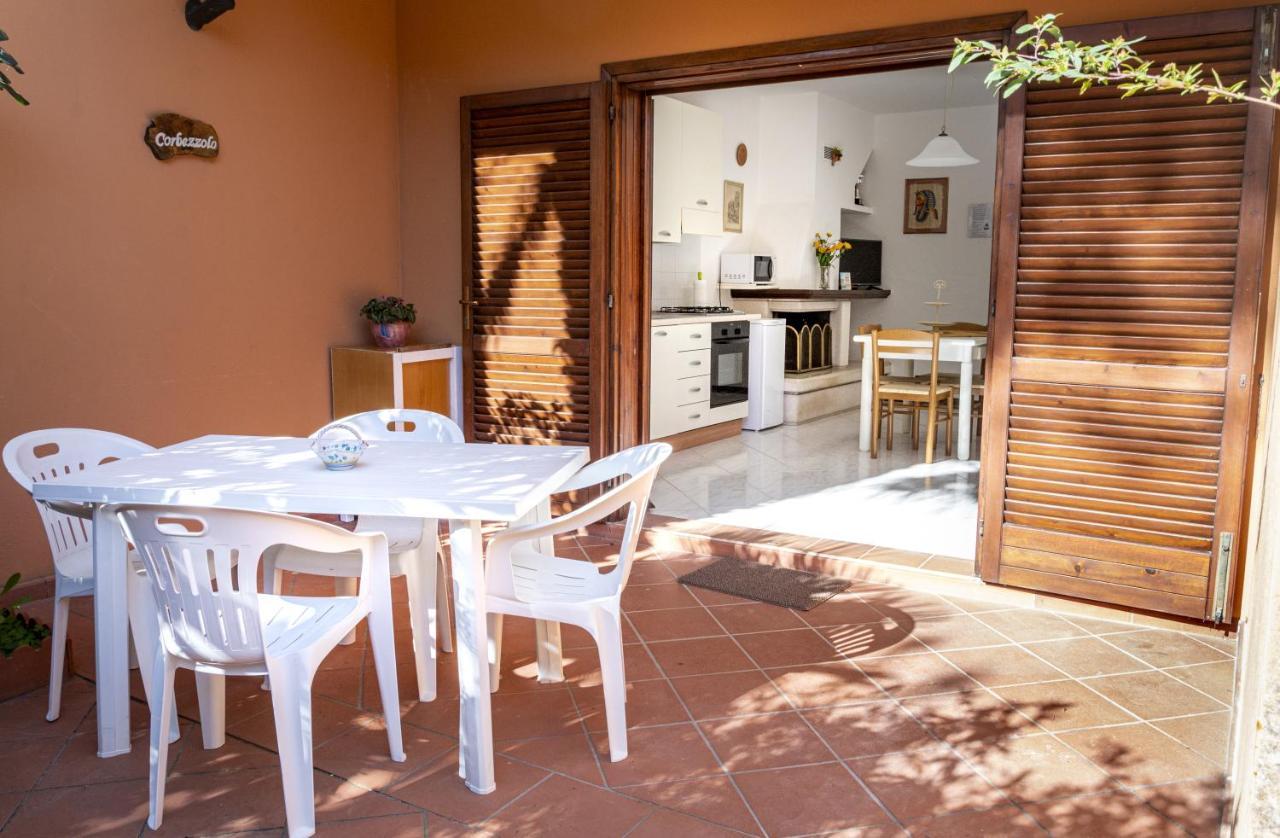 Appartamenti La Casina Porto Azzurro Buitenkant foto